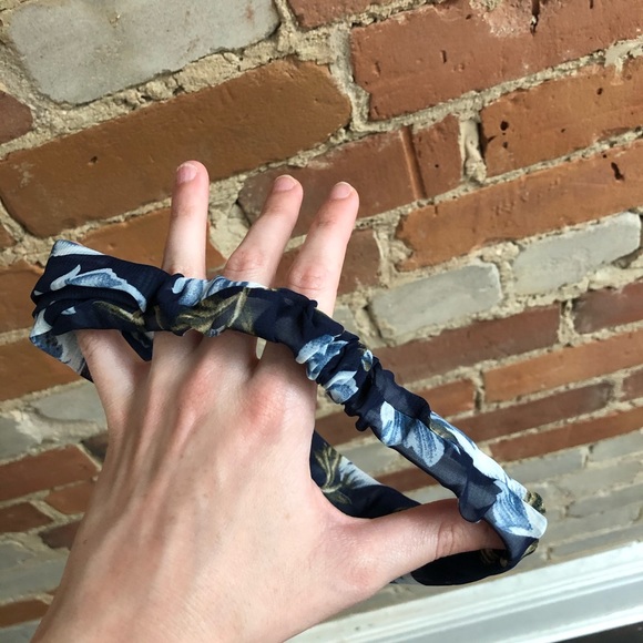 Set of 3 headbands - Picture 3 of 7